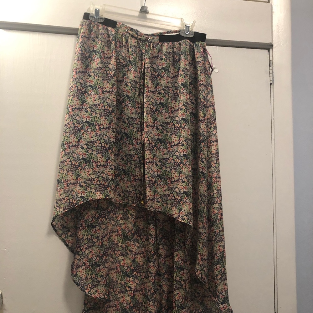 High low floral skirt